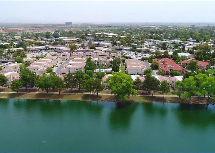 Waterfront-amazing View W Fireworks-private-gated *