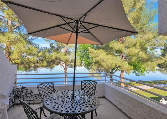 Waterfront-amazing View W Fireworks-private-gated *